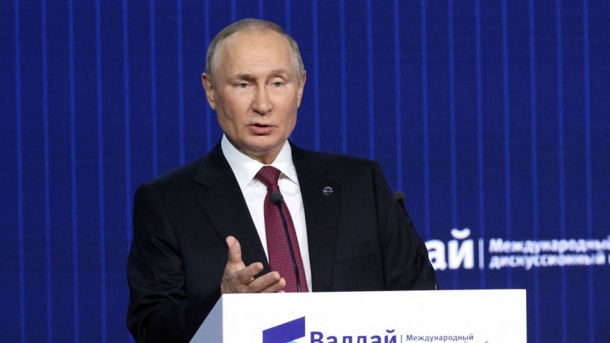 Ông Putin: Thế giới đối mặt với "thập kỷ nguy hiểm nhất" kể từ Thế chiến II